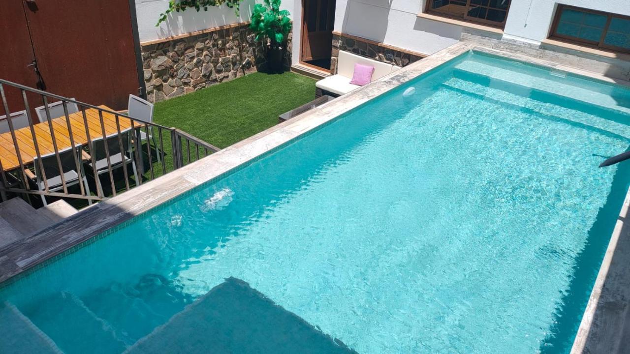 منزل الضيف أوسا دي مونتيل  في Escapada Delux المظهر الخارجي الصورة